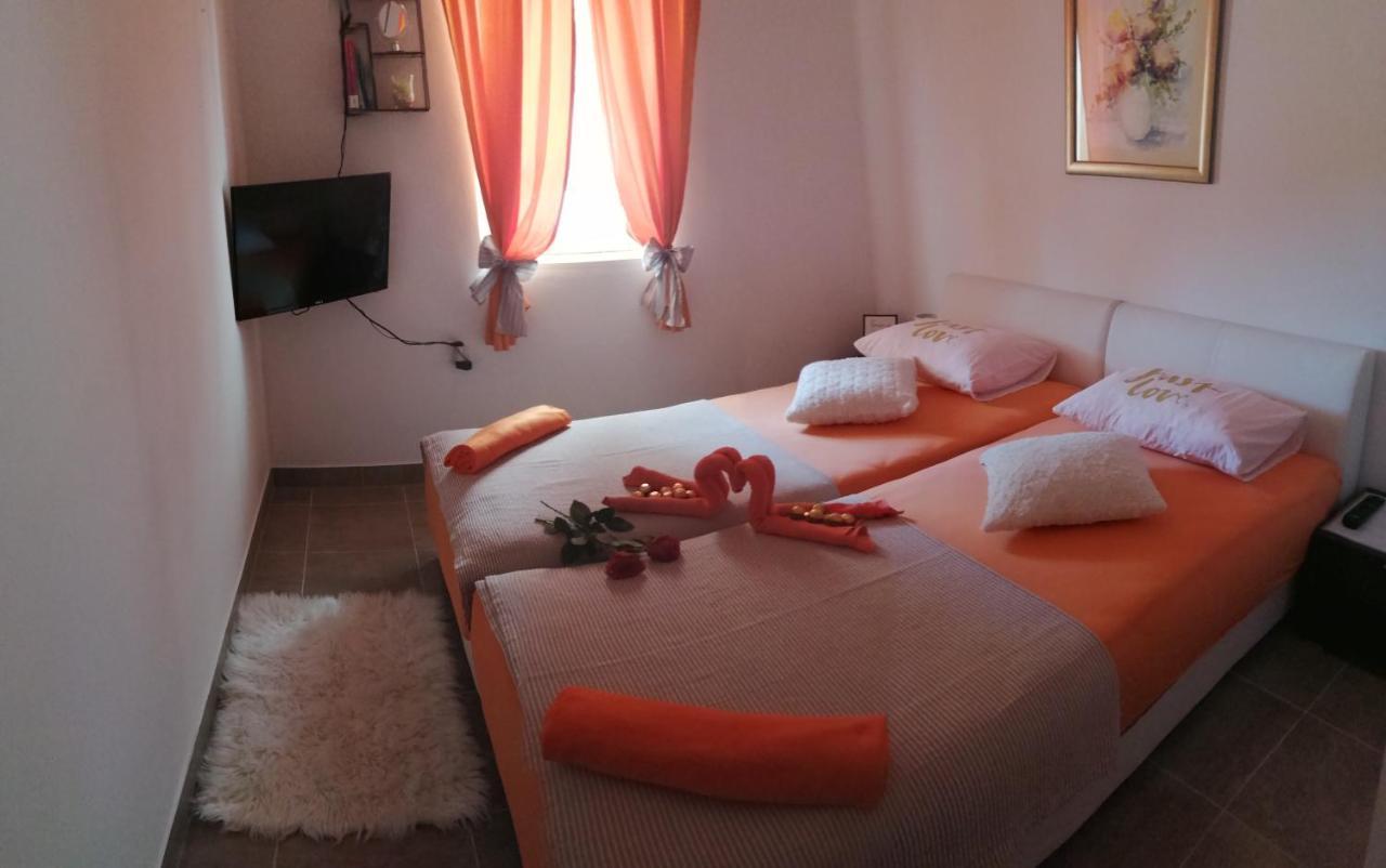 Apartman Radic Трогир Экстерьер фото